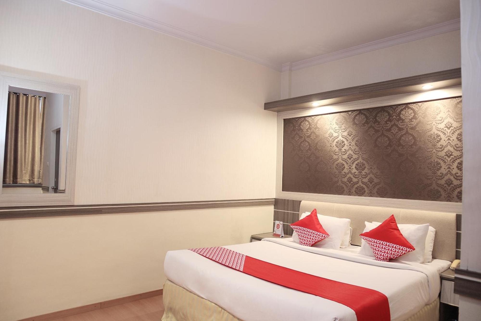 Oyo 742 Mona Plaza Hotel Pekanbaru Exteriér fotografie