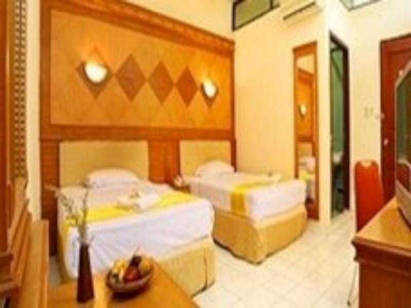 Oyo 742 Mona Plaza Hotel Pekanbaru Exteriér fotografie